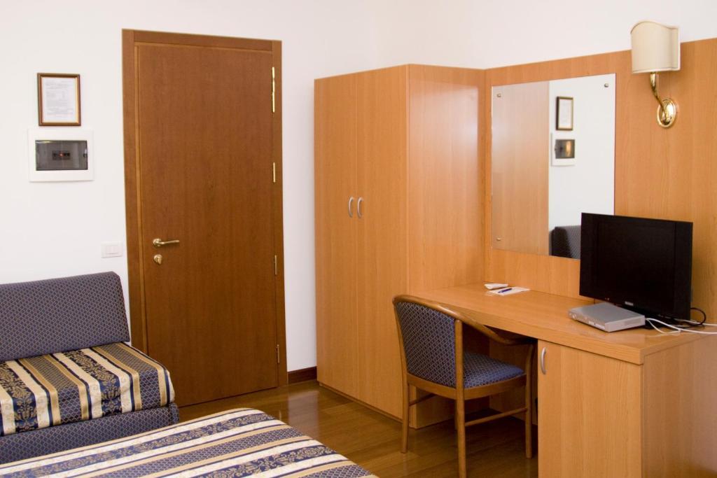 Hotel Ristorante Dotto Varago Room photo