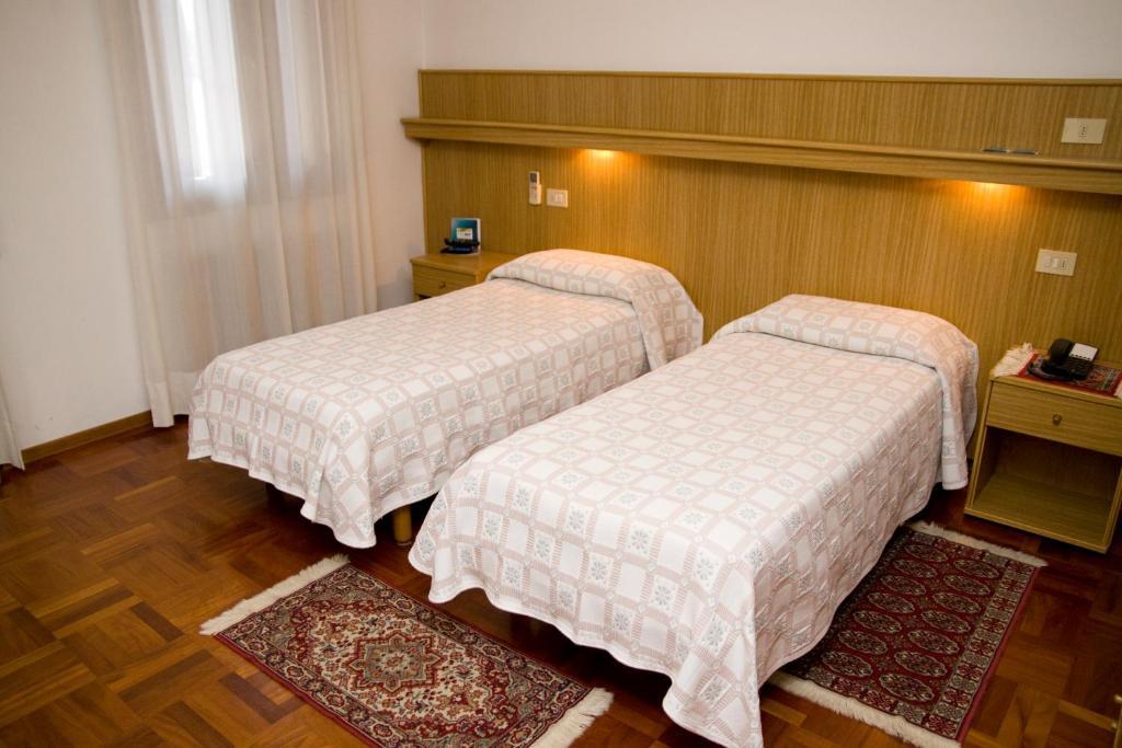 Hotel Ristorante Dotto Varago Room photo
