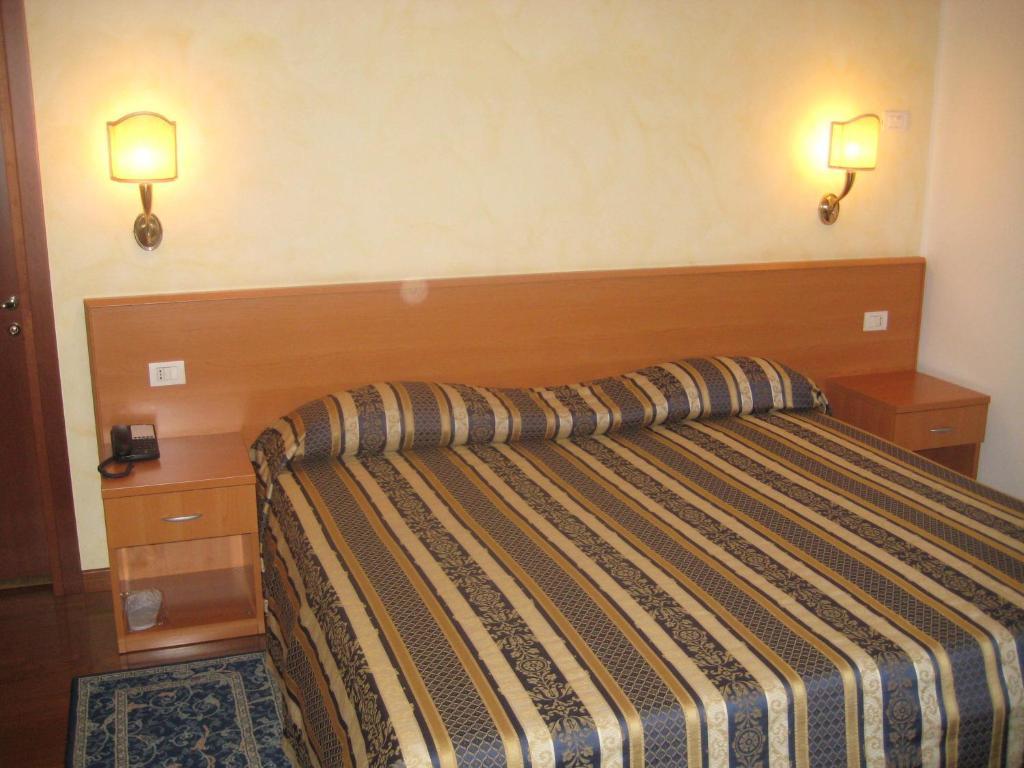 Hotel Ristorante Dotto Varago Room photo